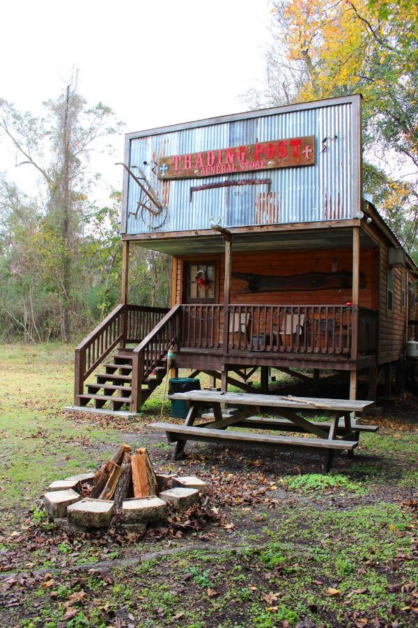 Berry Creek Cabins Hotel Isabel Екстериор снимка