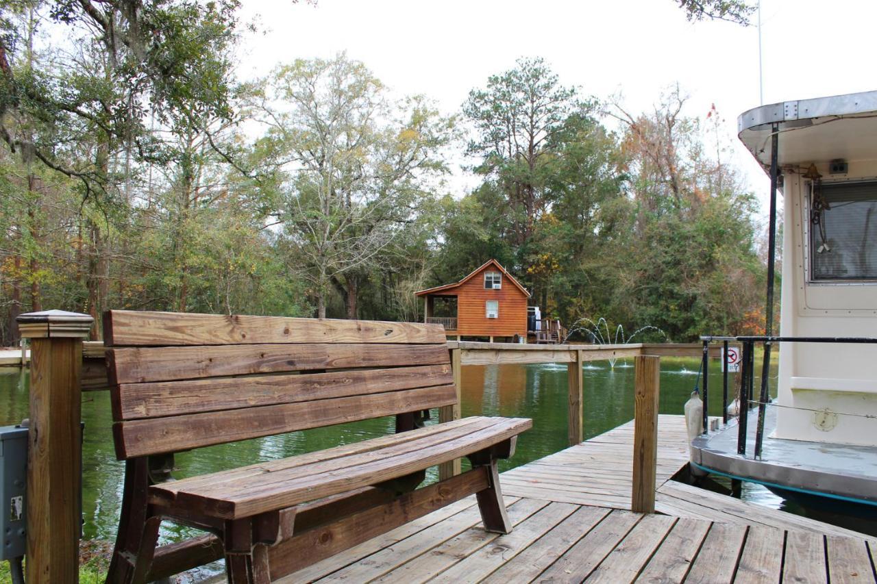 Berry Creek Cabins Hotel Isabel Екстериор снимка