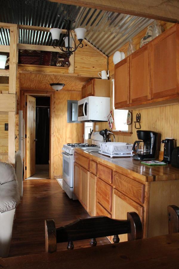 Berry Creek Cabins Hotel Isabel Екстериор снимка