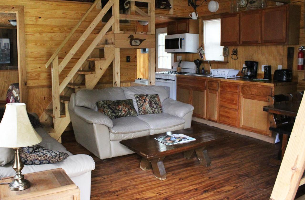 Berry Creek Cabins Hotel Isabel Екстериор снимка