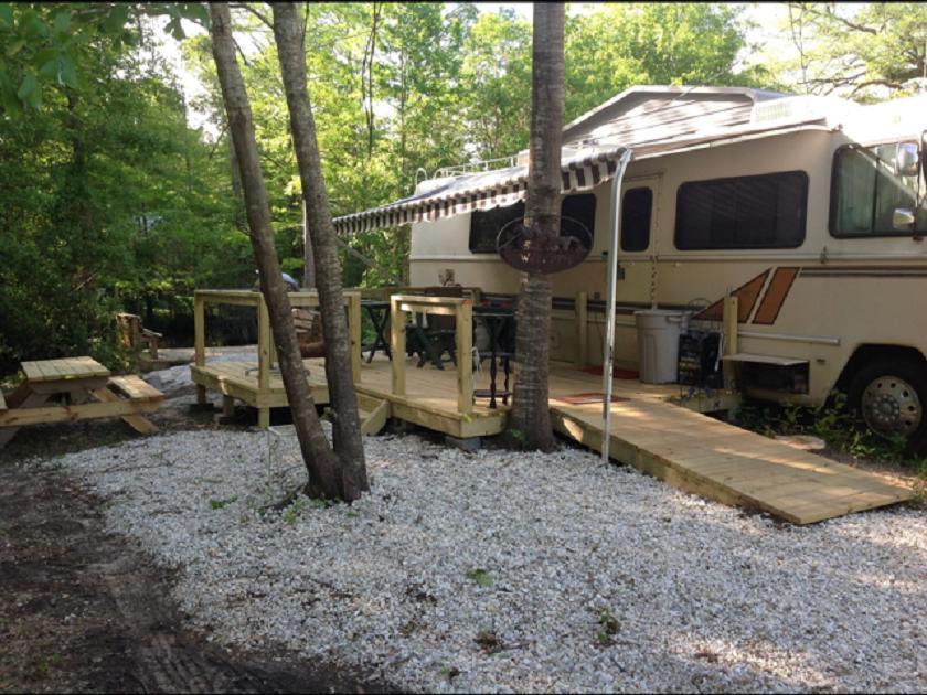 Berry Creek Cabins Hotel Isabel Екстериор снимка